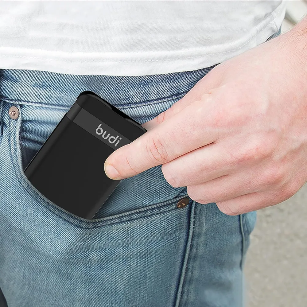 Multifunkcionalni box wireless punjac Budi 15W crni