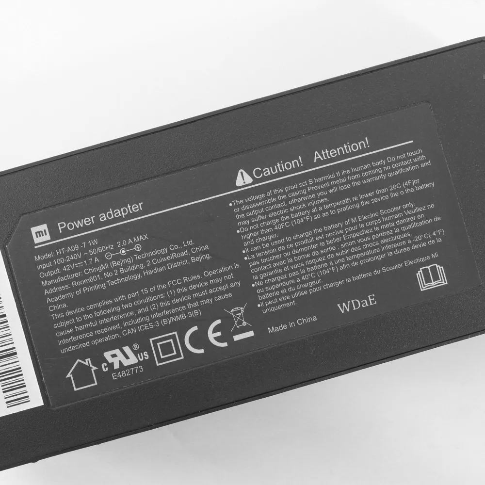 Punjac za elektricni trotinet Xiaomi M365 (PA-10) 42V 2A ORG