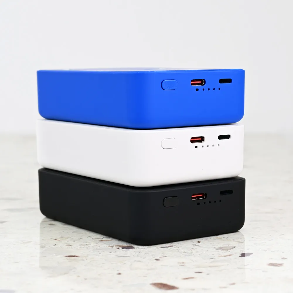 Power bank prenosiva baterija Magsafe PD W100 10000mAh crna