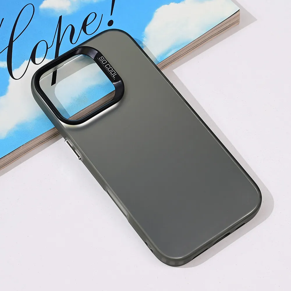 Maska Clear za iPhone 16 Pro 6.3 crna