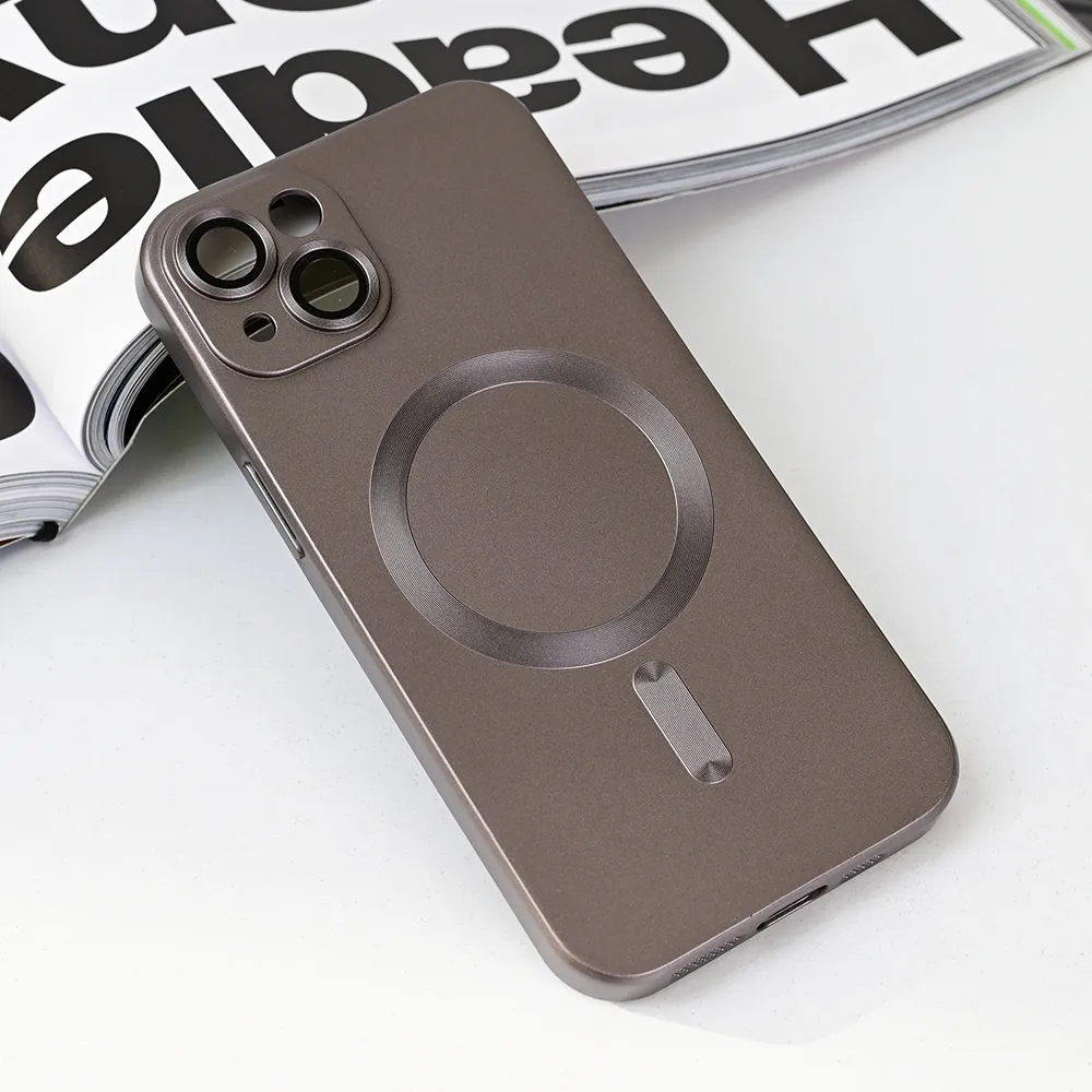 Maska Magsafe Chrome za iPhone 13 6.1 siva