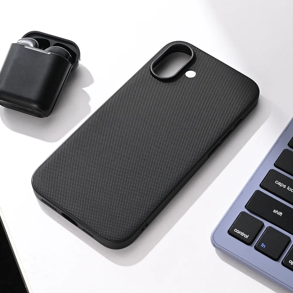 Maska Teracell Scrub za iPhone 16 Plus 6.7 crna