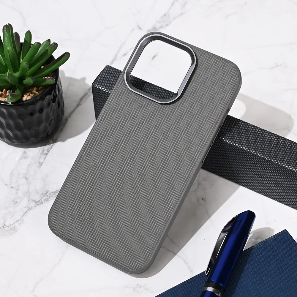Maska Urban Case za iPhone 13 Pro 6.1 siva