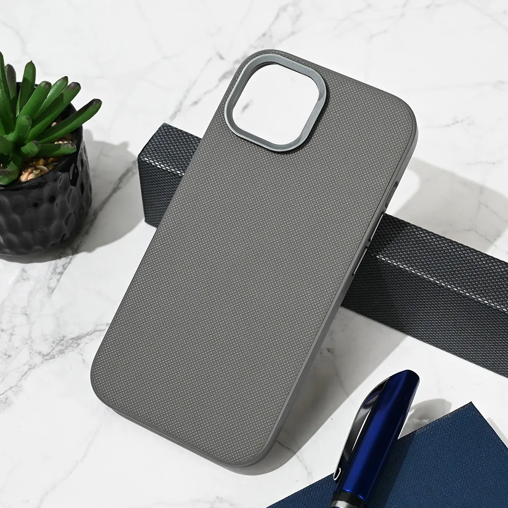 Maska Urban Case za iPhone 14 6.1 siva