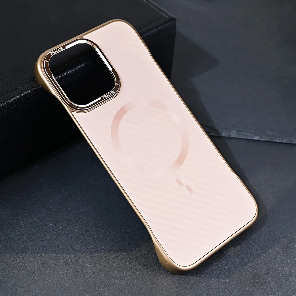 Maska Magsafe Carbon za iPhone 16 Pro Max 6.9 bez