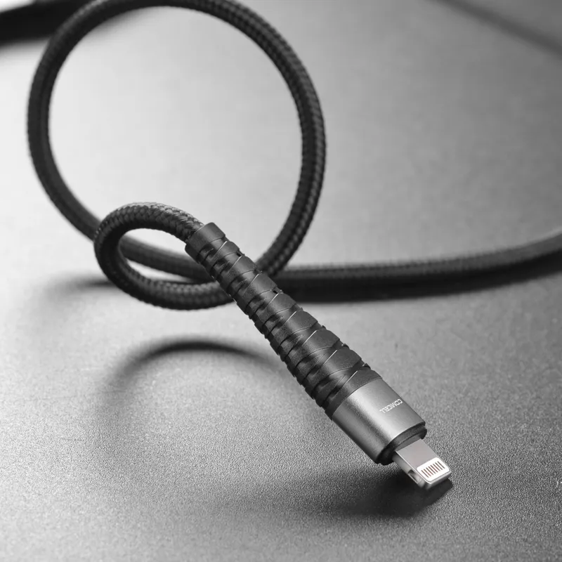 USB data kabal Comicell Superior CO-BX32 5A Lightning crni