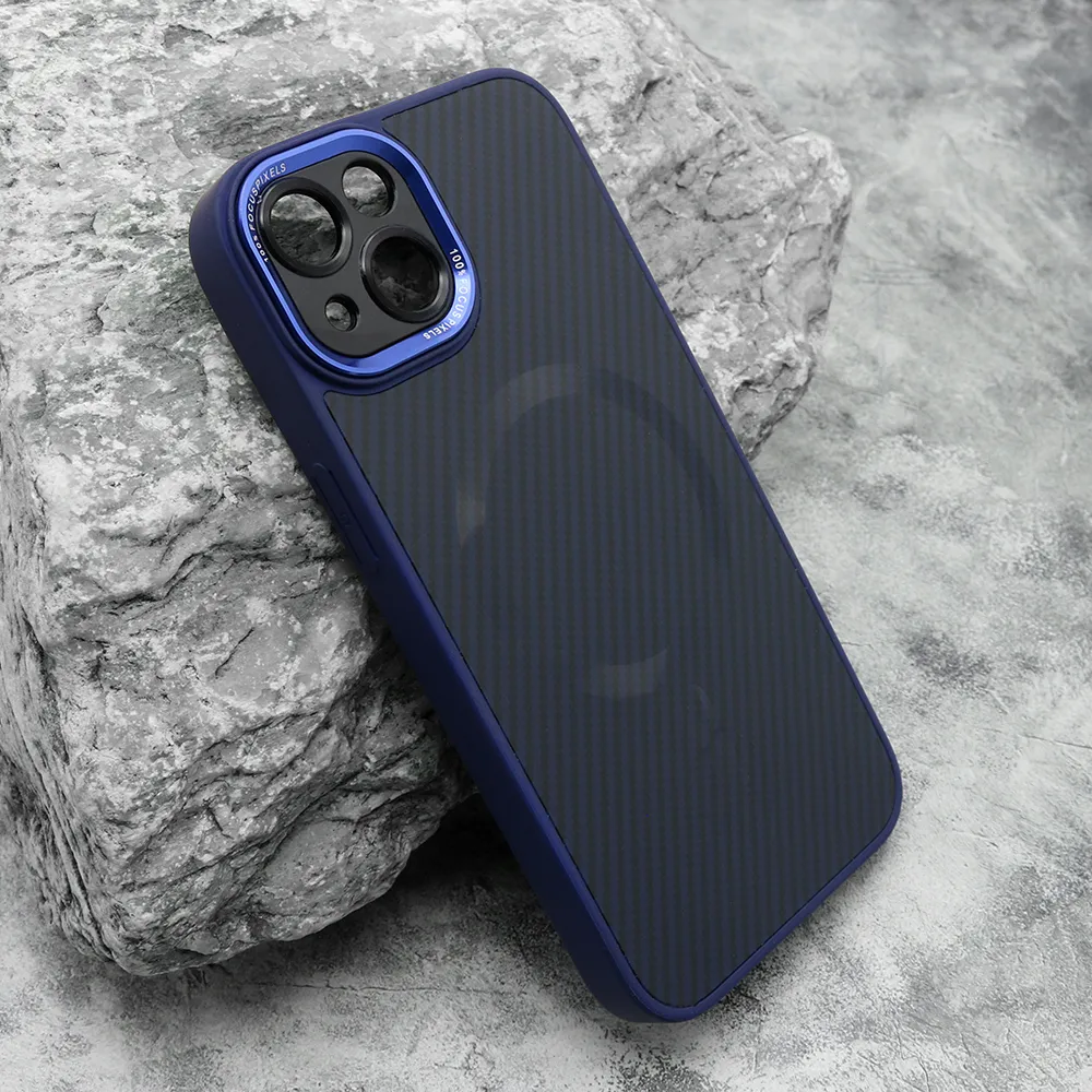Futrola CARBON MagSafe za iPhone 13 (6.1) plava (small camera)