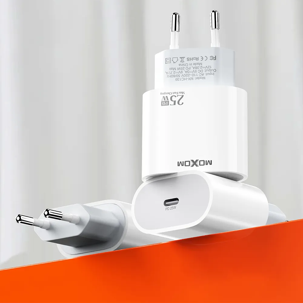 Kucni punjac Moxom MX-HC139 25W Type C na Type C beli