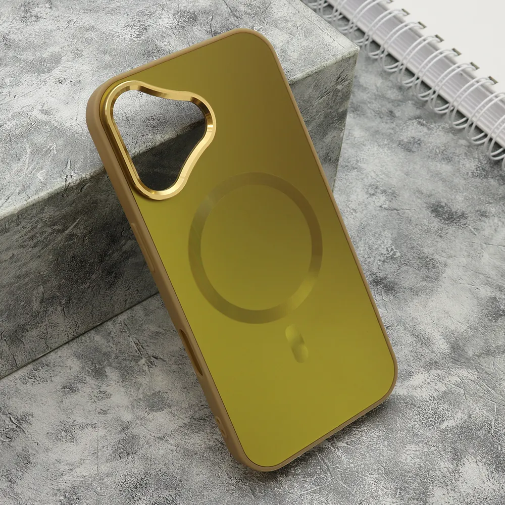 Futrola COLOR METAL MagSafe za iPhone 16 (6.1) zlatna