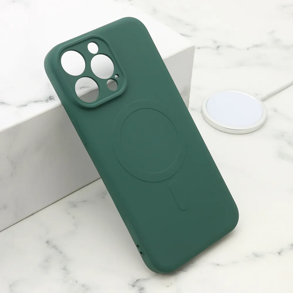 Futrola VELVET TOUCH MagSafe za iPhone 15 Pro Max (6.7) tamno zelena