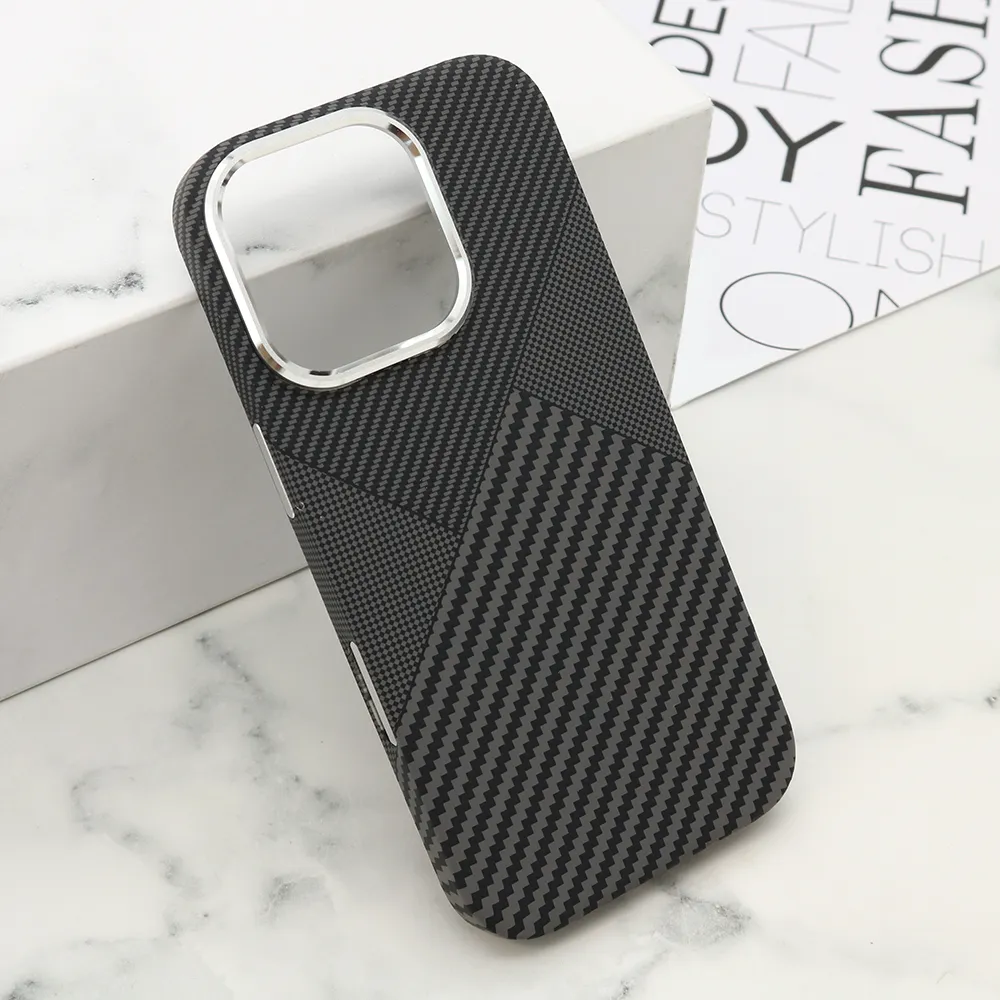 Futrola UrbanMesh MagSafe za iPhone 16 Pro (6.3) DZ03