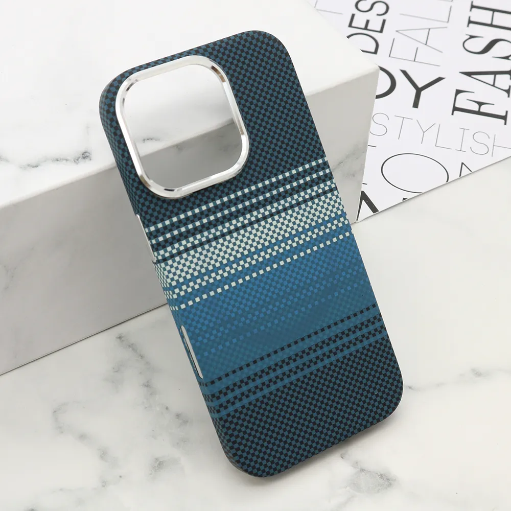 Futrola UrbanMesh MagSafe za iPhone 16 Pro (6.3) DZ04