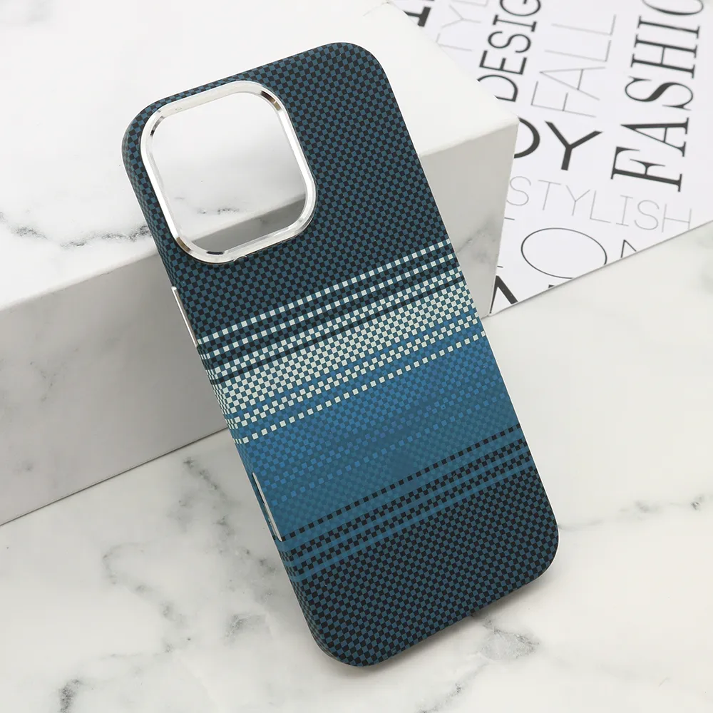 Futrola UrbanMesh MagSafe za iPhone 16 Pro Max (6.9) DZ04