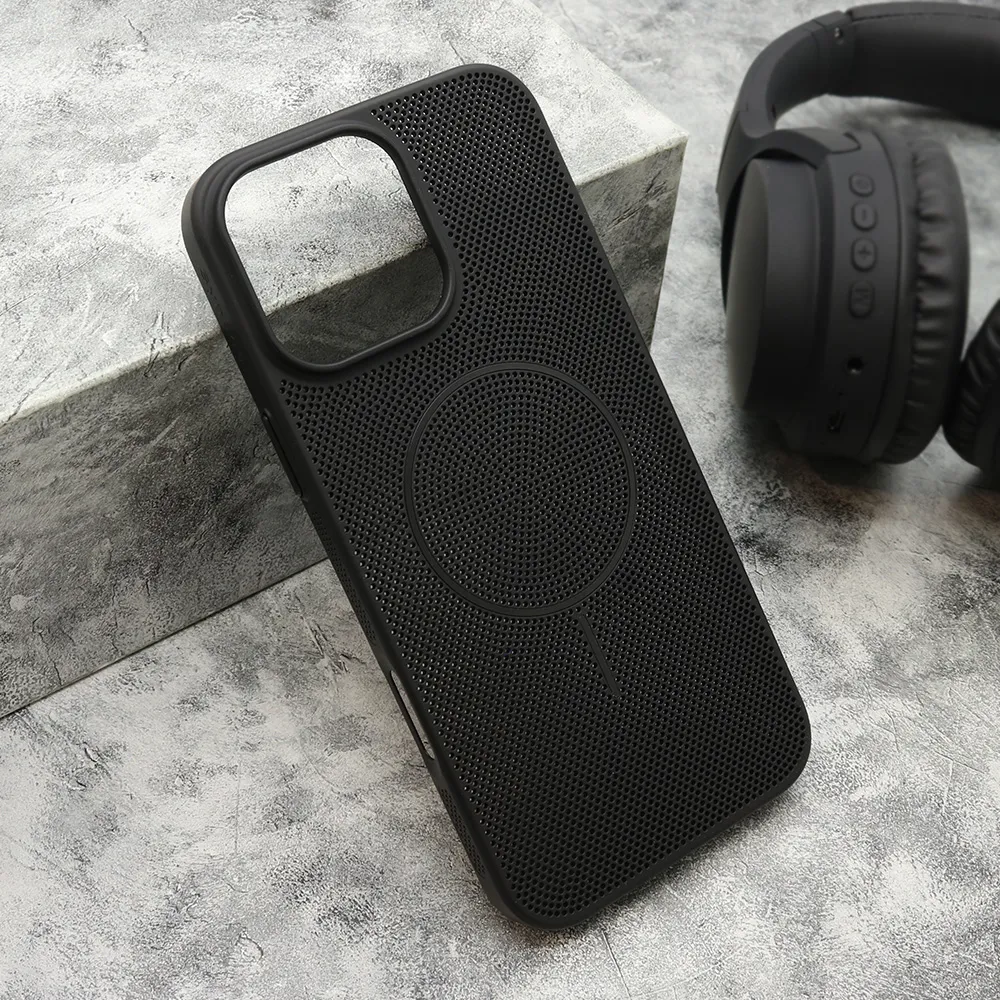 Futrola LUME MagSafe za iPhone 16 Pro Max (6.9) crna