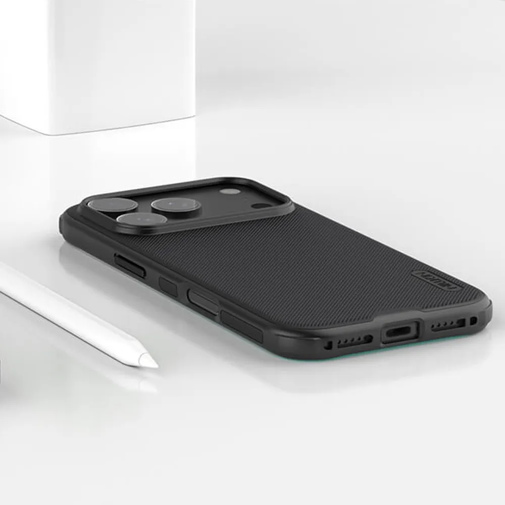 Futrola NILLKIN Super Frost PRO MAGNETIC za iPhone 17 Pro (6.3) crna
