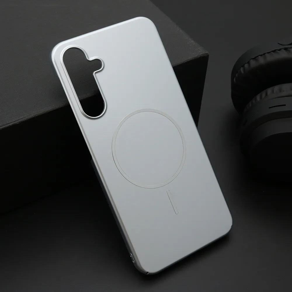 Futrola PURE MATTE MagSafe za Samsung A165F/A166B Galaxy A16 4G/A16 5G srebrna