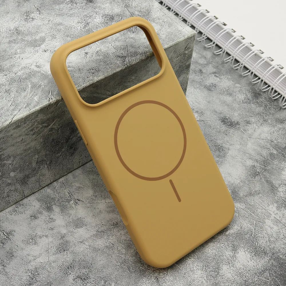 Futrola FLEX MagSafe za iPhone 17 Pro Max (6.9) zlatna