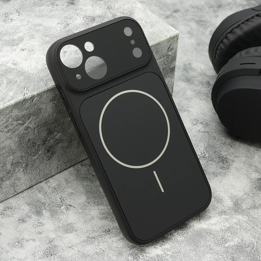 Futrola DEFINE MagSafe za iPhone 15 (6.1) crna