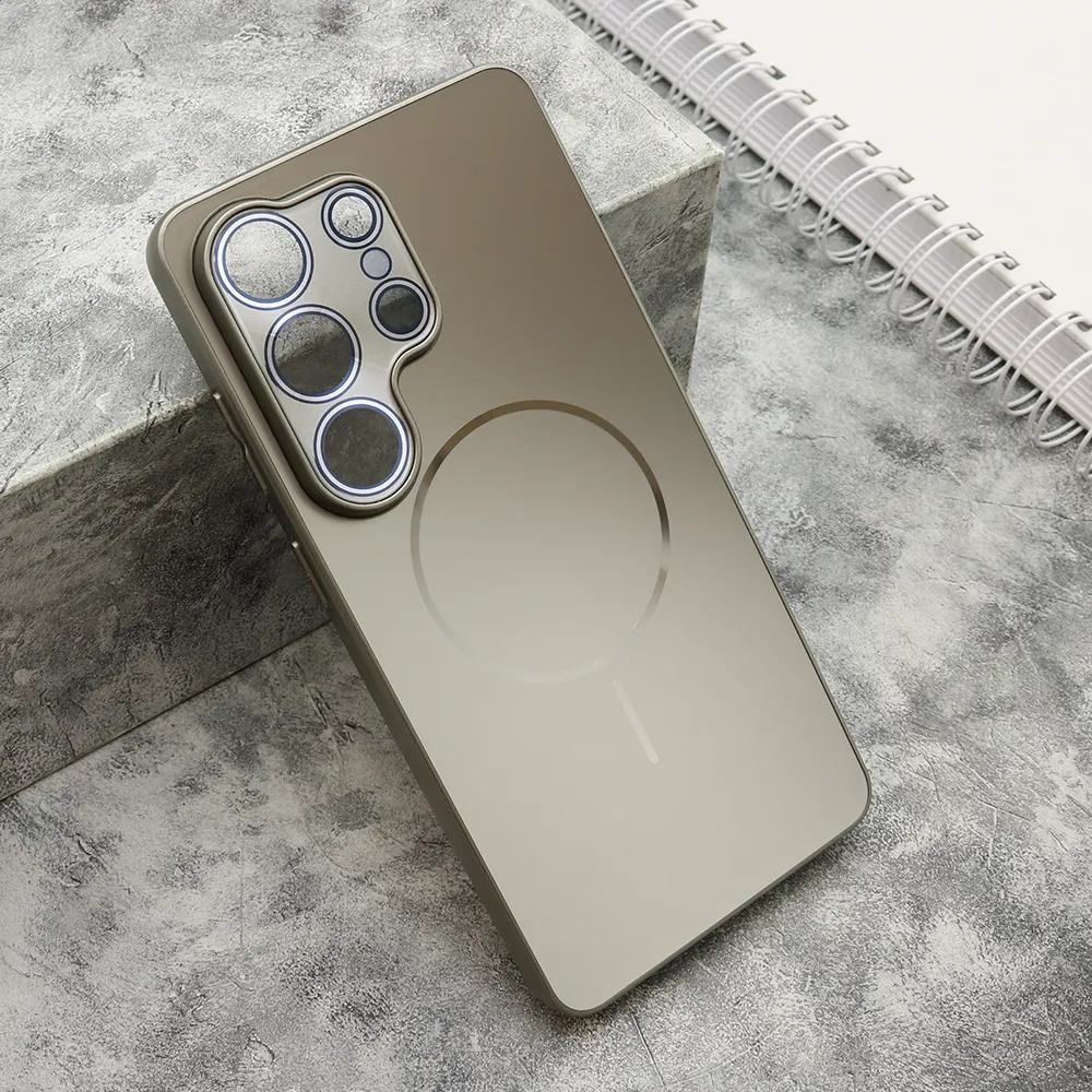 Futrola COLOR METAL MagSafe za Samsung S948B Galaxy S26 Ultra 5G srebrna
