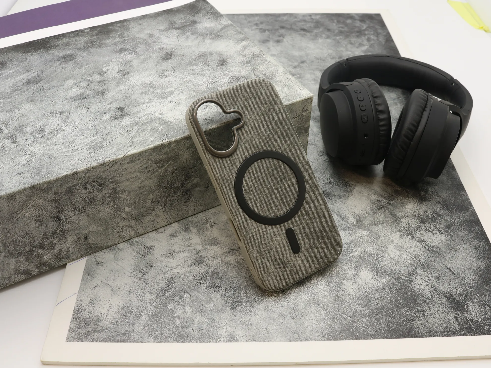 Futrola ELEMENT MagSafe za iPhone 17 (6.3) siva