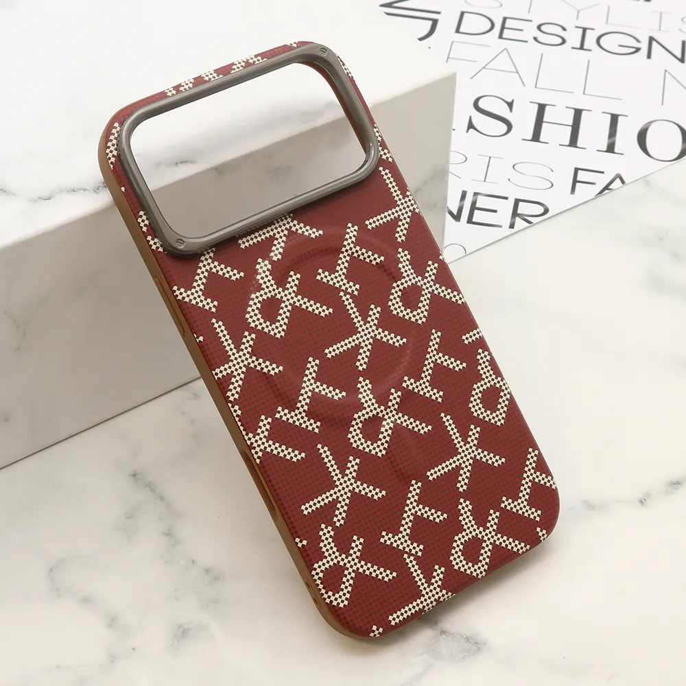 Futrola MONOGRAM MagSafe za iPhone 17 Pro Max (6.9) crvena