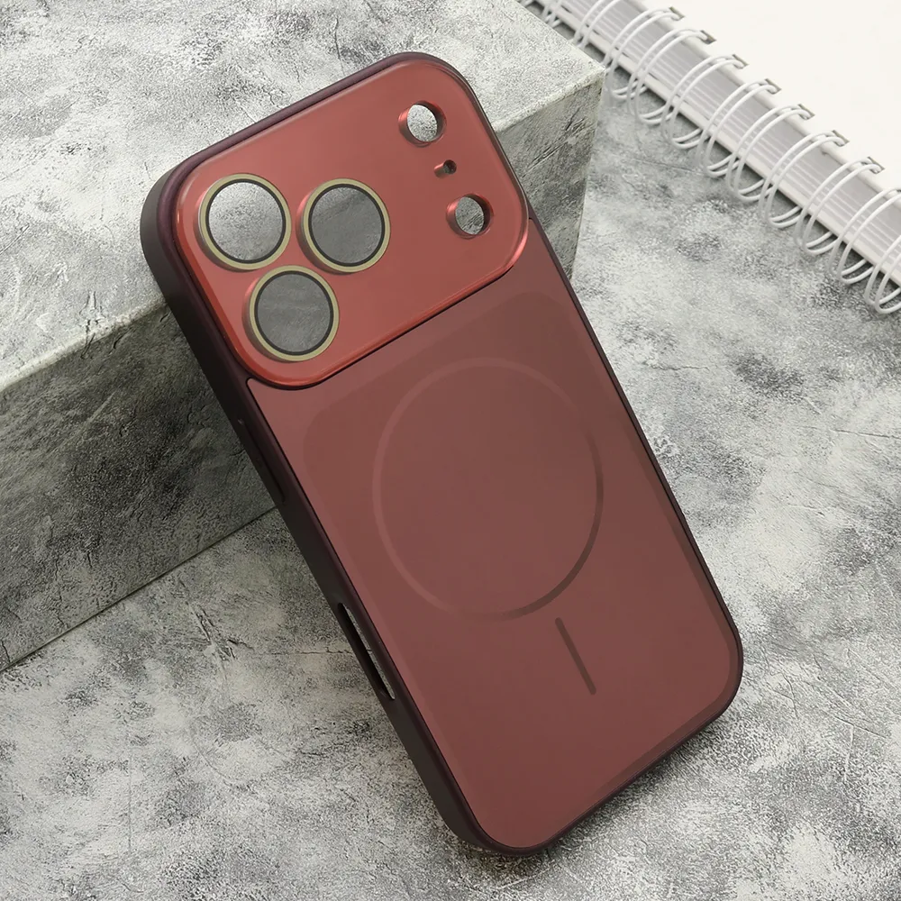 Futrola COLOR METAL MagSafe II za iPhone 17 Pro (6.3) dark cherry