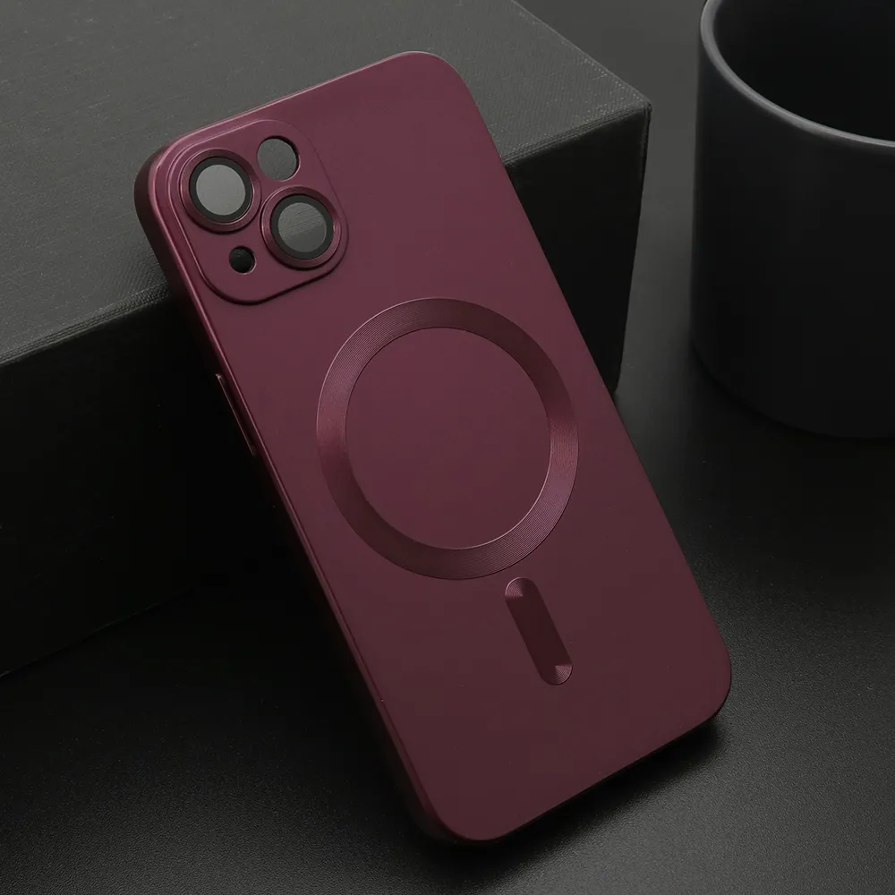Futrola ELEGANT MAGSAFE za iPhone 13 (6.1) cherry red