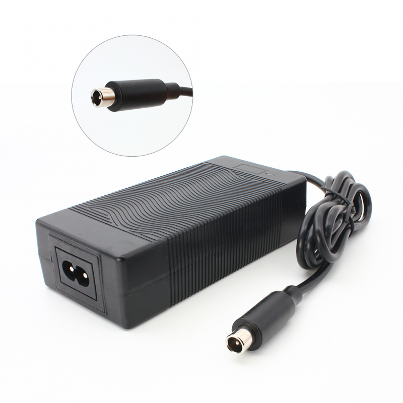 Punjac za elektricni trotinet Xiaomi M365/1s/essential/Pro1/Pro2/mi3 42V 1.5A - Slika 2